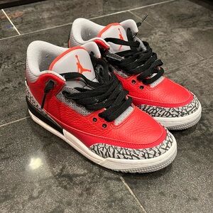Brand new jordan 3 fire red